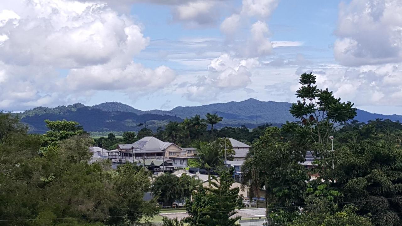 Babinda Quarters Hotel Exterior photo